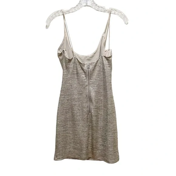 Alice + Olivia Nelle Fitted Mini Dress Champagne Metallic Bronze Size 6 New - Picture 9 of 12